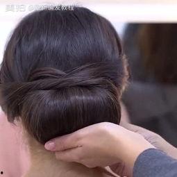 成人新年发型教程视频,跟随教程视频轻松打造时尚发型